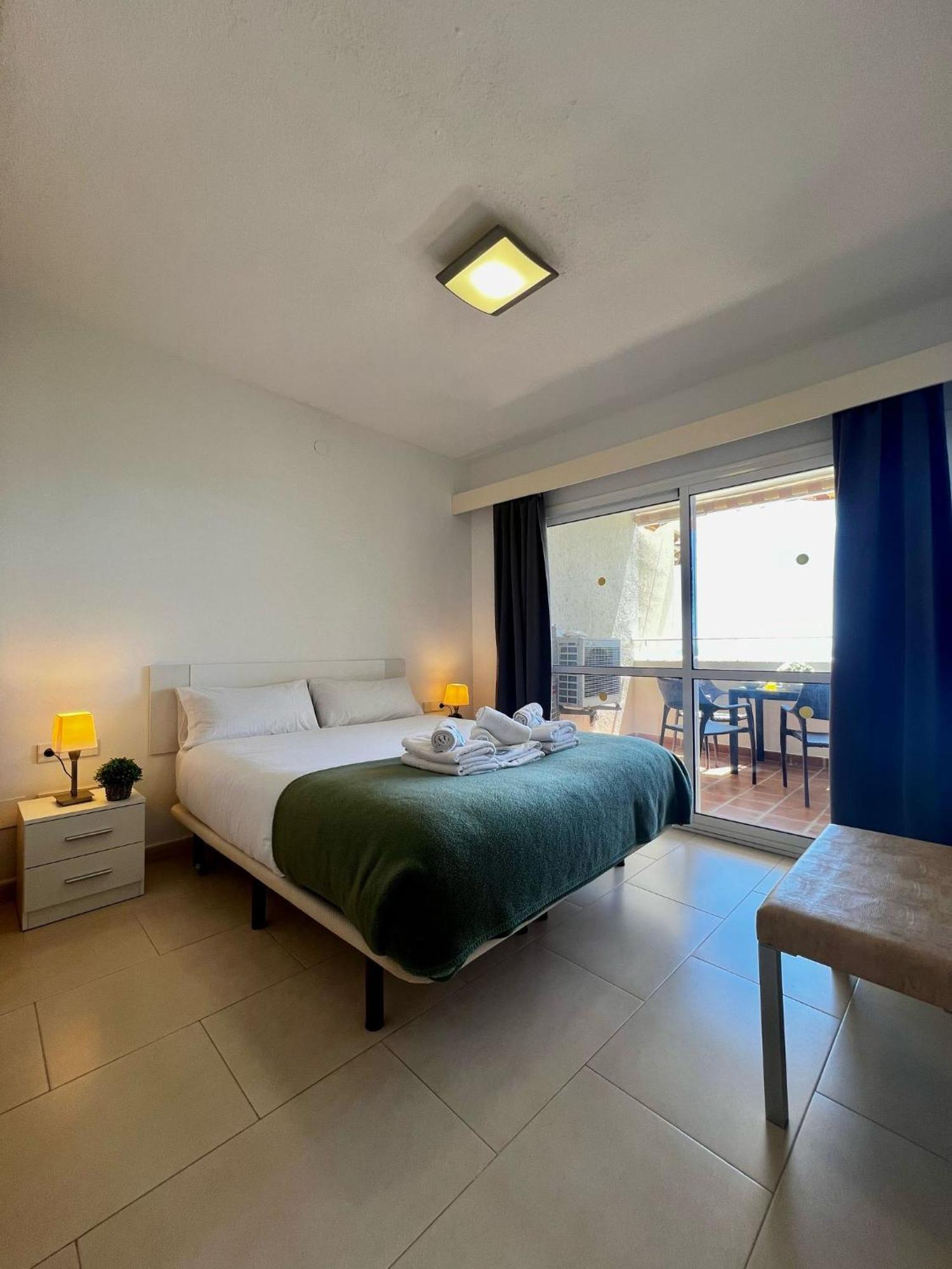 Frontal Sea View Apartment Benalbeach Benalmádena Exterior foto